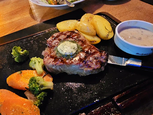 Sultan of the Meat photo 8